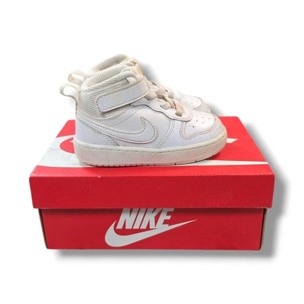Nike Court Borough Mid 2 White/ Toddler Size 6